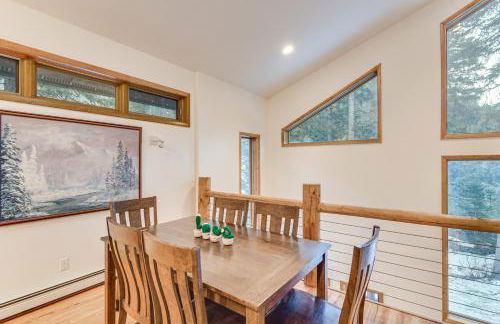 Scenic Creekside Retreat! Rocky Mountain Cabin - Foto 8