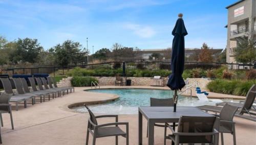 Austin Luxury 2BR 2B with Pool & FREE Parking - Foto 5