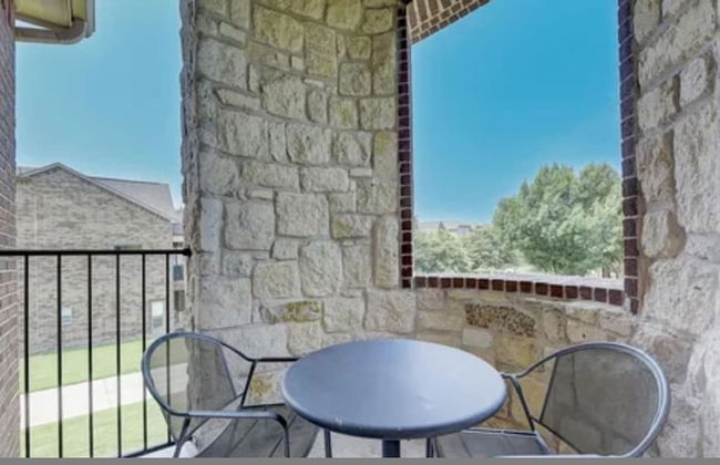 The Castle by the Lake w Pool Balcony Grandscape - Foto 55