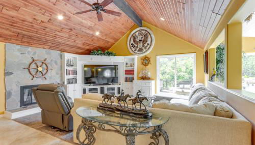 Lake-View Osage Beach Resort Home with Game Room! - Foto 3