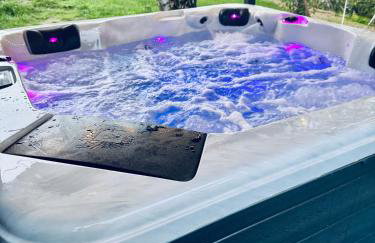 Zaciszna Idylla Domek z jacuzzi nad Jeziorem Złotnickim Karłowice - Photo 2