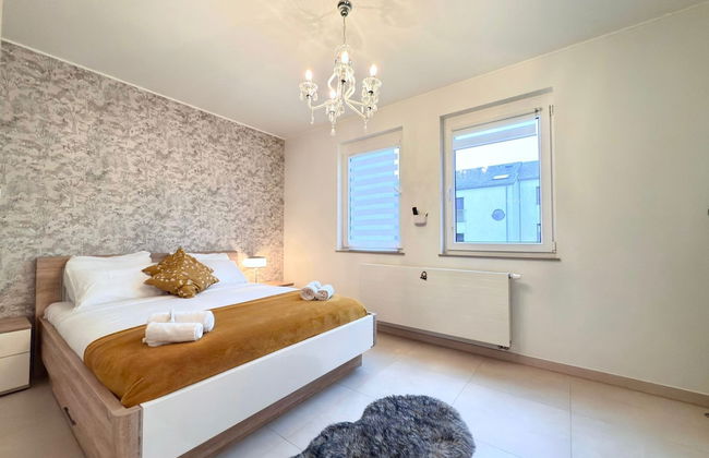 Comfort 2 bedrooms Apt w balcony&parking - Photo 1