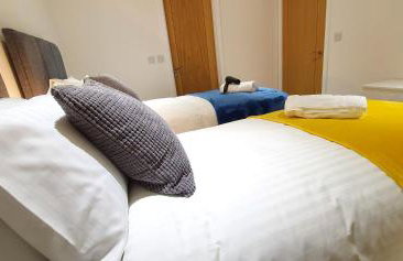 Northampton 2 Bedroom Town Centre Apartment close to University, Hospitals, Brackmills - Foto 25