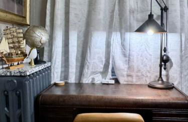 Whole House with Lake and Lift Bridge Overlook for 10 Guests - Foto 19