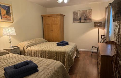 NY - NJ Tennis Suites - Sleeps 40 - 15 Mins to NYC - Foto 19