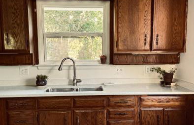 Chic Dunes Cottage with HOT TUB near Warren Dunes - Foto 12