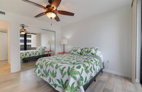 Luxury Beachfront Condo, Pool, Tennis Court, Sauna, Gym #locationenvy - Photo 7