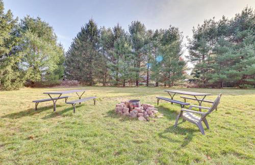 Hot Tub, Sauna and Game Room Spacious Poconos Gem! - Foto 30