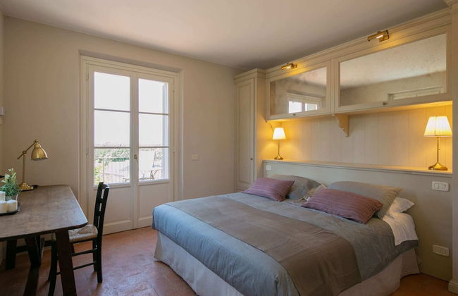 Plush Holiday Home in Cortona with Hot Tub - Foto 2