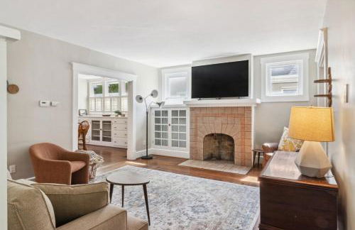 Cozy Urban Farmhouse 3bd1andhalfbth - Foto 9