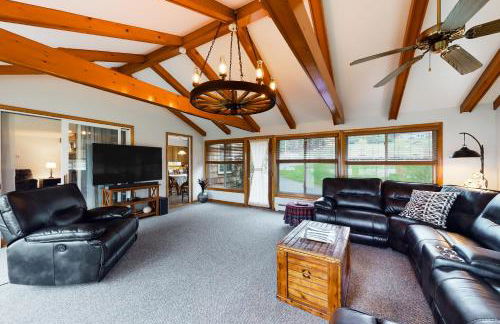 Neverending Lake Fun - Foto 26