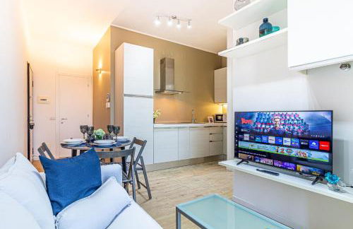 Il quadrato blu by Houset - Photo 1