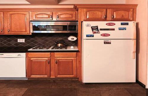 NY - NJ Tennis Suites - Sleeps 40 - 15 Mins to NYC - Foto 9