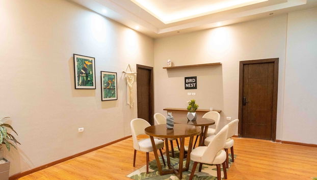 Bird Nest Near Point 90 - Foto 2, Zona de estar del vestíbulo