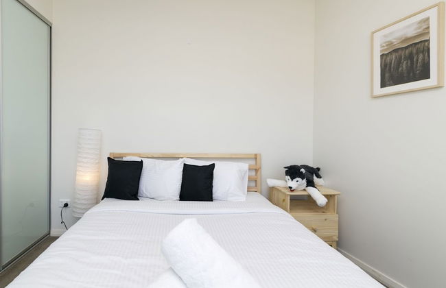 Cozy Home in Parramatta CBD - Photo 6