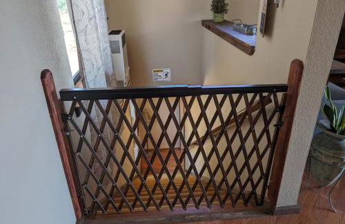 Rustic Rooms Barn Loft (Upstairs Studio Apartment) Near Kings Canyon & Sequoia National Parks - Foto 7