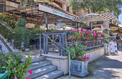 Coastal Downtown Naples Condo - Walk to the Beach! - Foto 30