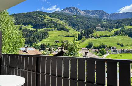 Apartment Rohrer - Zirm - Zirbe Cirmolo mit Schloss- und Schourtblick - Foto 2