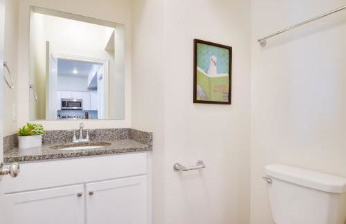 Near TBK Bank Sports Complex Quad Cities Townhome - Foto 11