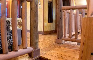 Magical Tree House Experience with a Private Hot Tub in Shenandoah Valley, Virginia - Foto 6