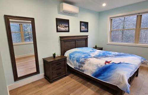 Powder Run - Modern 3BR Basecamp with Hot Tub, AC, EV Charger & Flat Parking - Foto 9