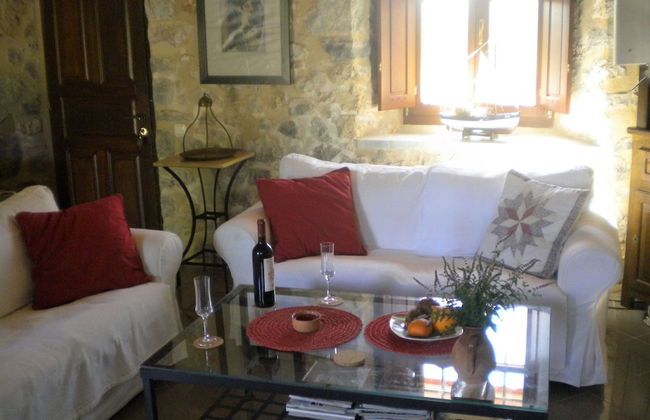Holiday Home With Garden in Leonidio - Foto 8