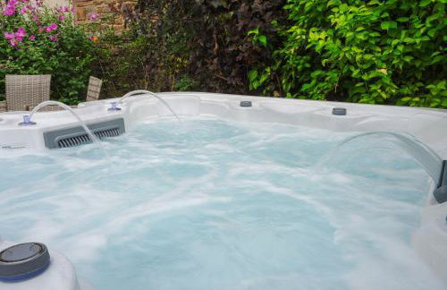 The Old Bulls Head - Photo 32