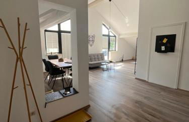 Moderne Wohnung mit Dachterrasse - Foto 9