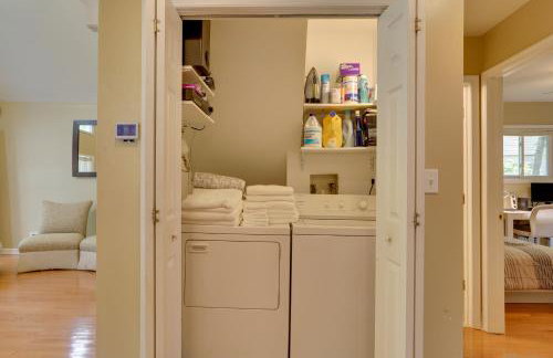 Pools, Hot Tub and More Bushkill Mountain Getaway! - Photo 9