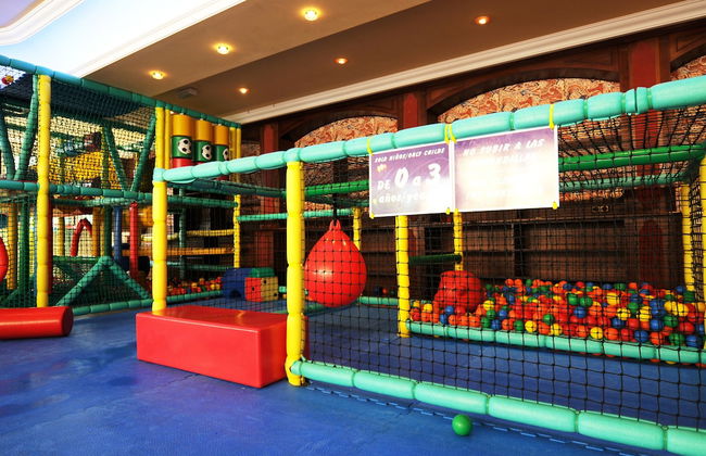 Apartamentos Maribel - Foto 32