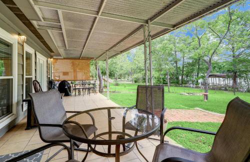 Kingwood Cottage - 10 mins from IAH - Lake Front - Foto 26