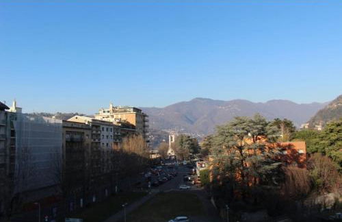 Luxury apartment with view (1min from lake/center) - Foto 16