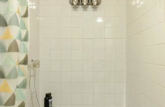 1BR Queen Suite w secure Parking and FiberOptics - Foto 19