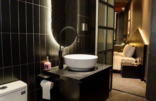 Kin Wander Tan Binh, The Mountain - Photo 35