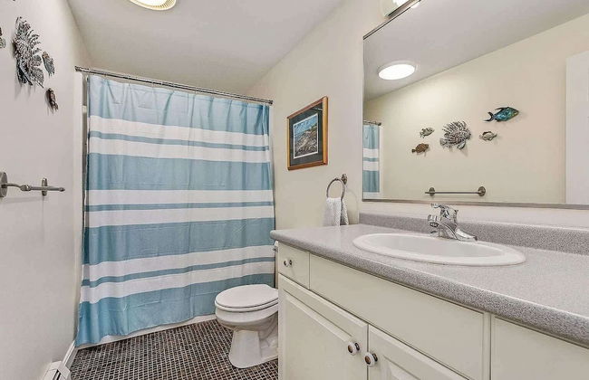 Not So Moody Stay for 10! - Foto 29