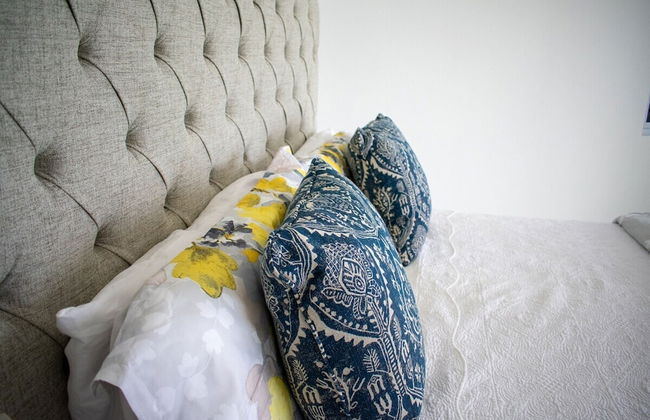 The W Villa 5 B R Oceanfront w Staff - Photo 9