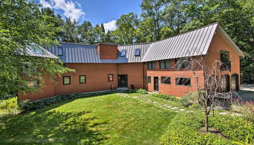 White Mountain Escape with Separate In-Law Suite! - Foto 3