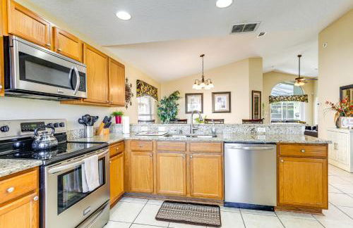 16 Mi to Disney Home with Game Room and Pool - Foto 8