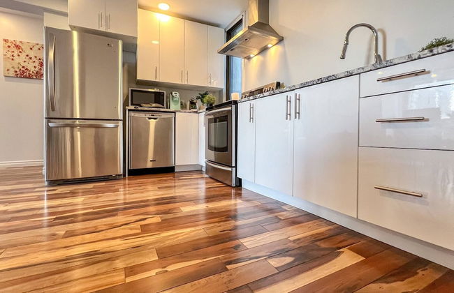 Hip Townhome With Garage Dt Mtl - Foto 7