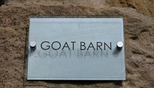 Stunning Barn Conversion next to Horse Field sleeps 10 - Foto 4