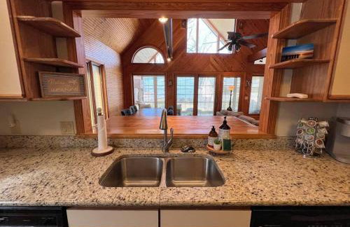 New! Lake Murray - Big Water with Mountain Views - Foto 42