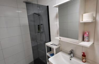 Neubau Apartment mit Küche, TV in der Nähe von Aachen - Foto 9