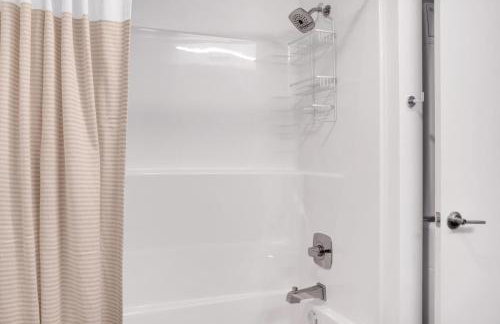 Bellevue 1BR w Gym WD nr Spring District SEA-412 - Foto 12