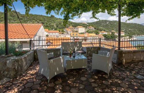 Emily Apartment - Foto 13