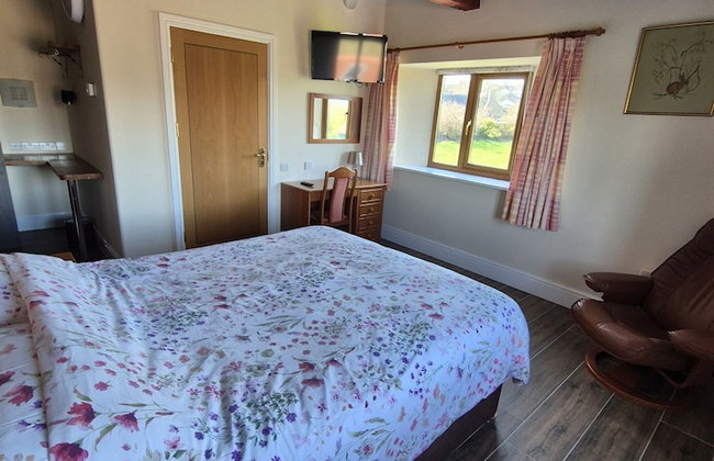 Padley Farm - Photo 21