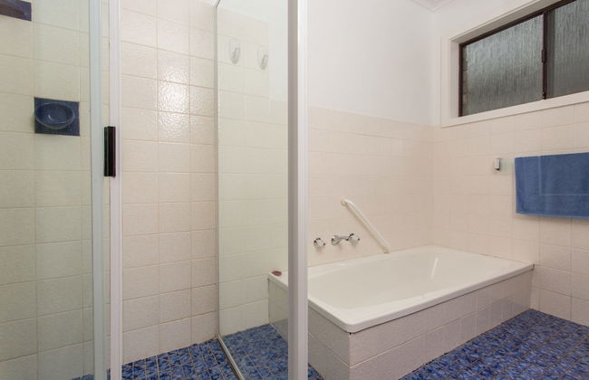 'Cliff 64' Cliff Top Home - Photo 13