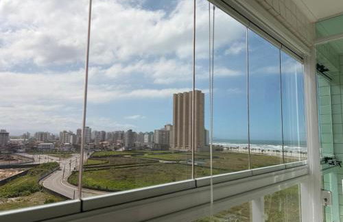 Apartamento Vista Mar Mirim 2 Dormitorios suite com Wifi para até 8 pessoas 1 vaga de estacionamento - Foto 17