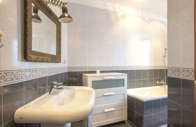 3 bedroom House in Bellano with private pool and garden - Photo 17