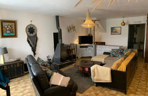 Maison au coeur du village de la Salvetat sur Agout - Foto 7