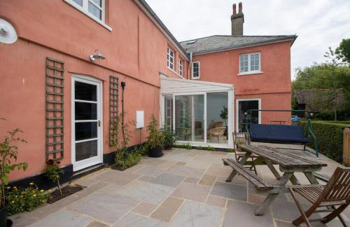 The Manor Dairy - Foto 21